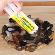 環(huán)氧樹(shù)脂膠為什么會(huì)裂開(kāi)，如何解決？